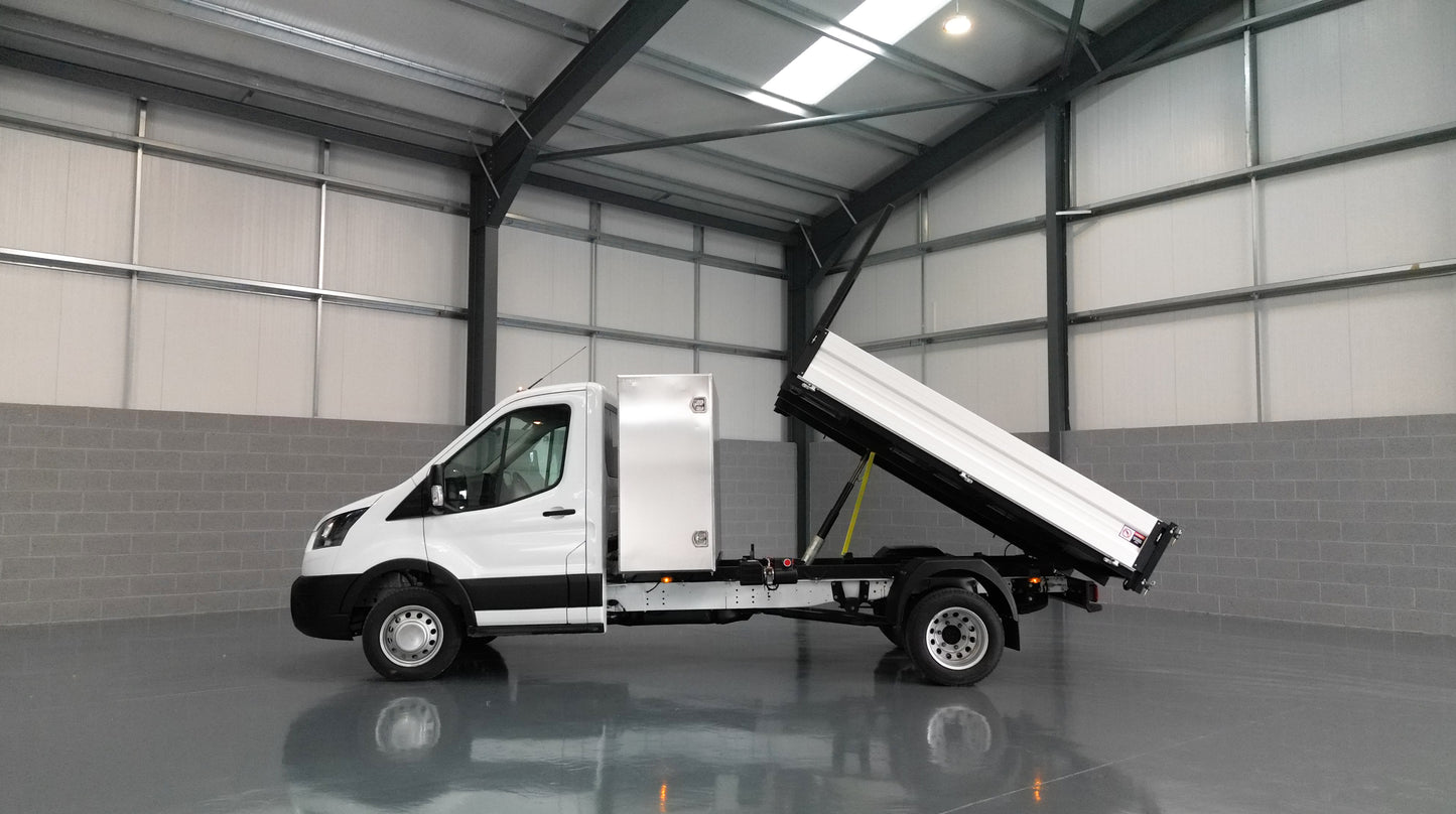 Ford Transit Tipper c/w Toolpod 2L Diesel L3 Manual Single Cab 165ps Frozen White