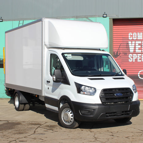 Ford Transit Luton 2L Diesel L3 Manual Single Cab 165ps Frozen White