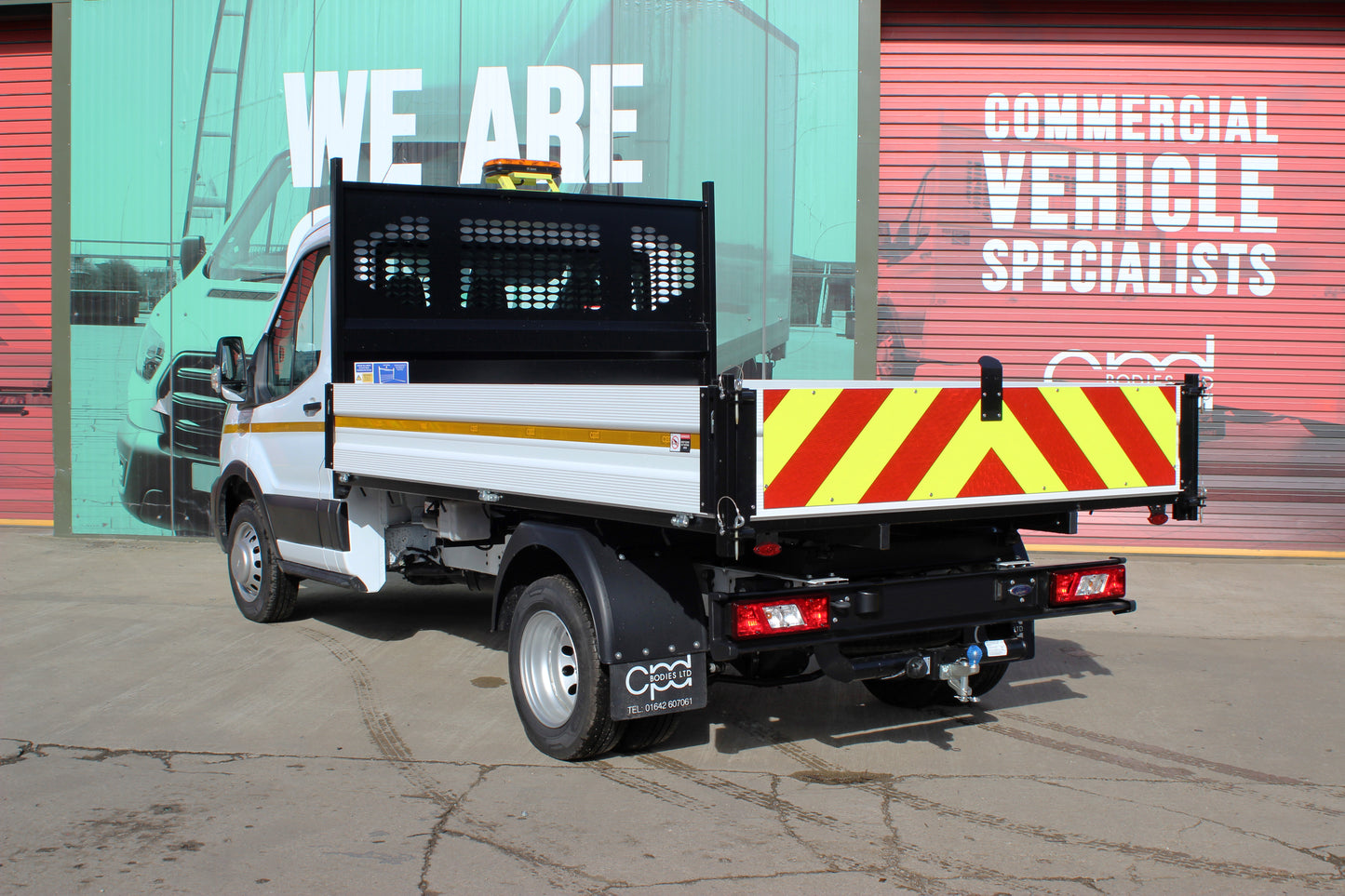 Ford Transit Praevia Tipper Diesel L2 Manual Single Cab 165ps Frozen White