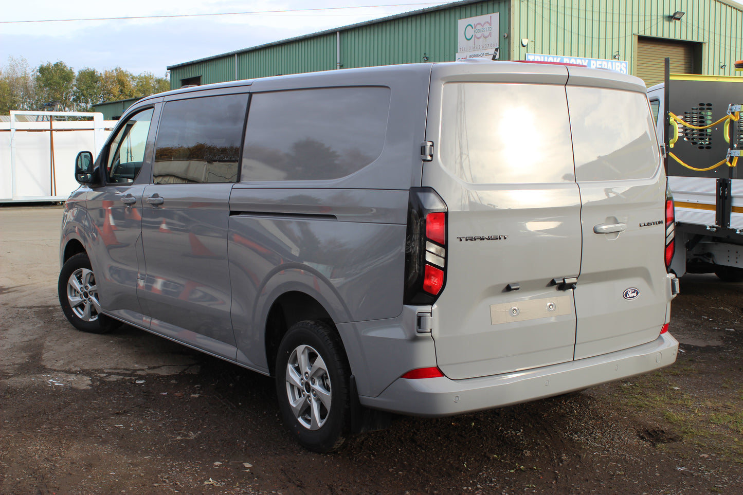 Ford Transit Crew Van 2L Diesel L1 Manual Double Cab 136ps Grey Matter