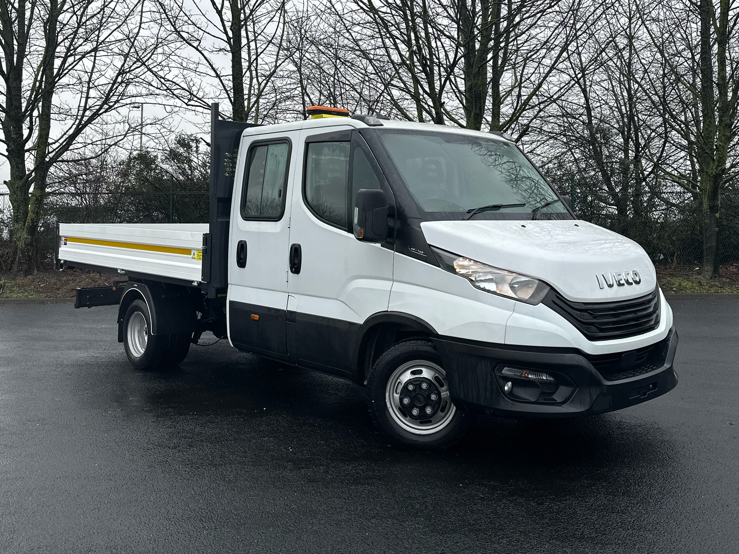 Iveco Daily Tipper 2L Diesel 3750 Manual Double Cab 140ps White