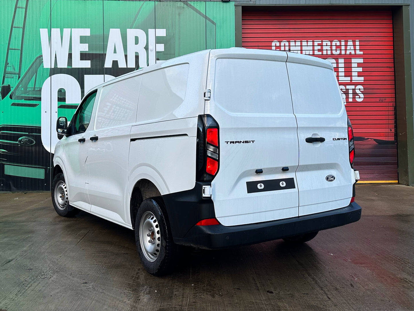 Ford Transit Panel Van Leader 2L Diesel L1 Manual Single Cab 110 hp Frozen white