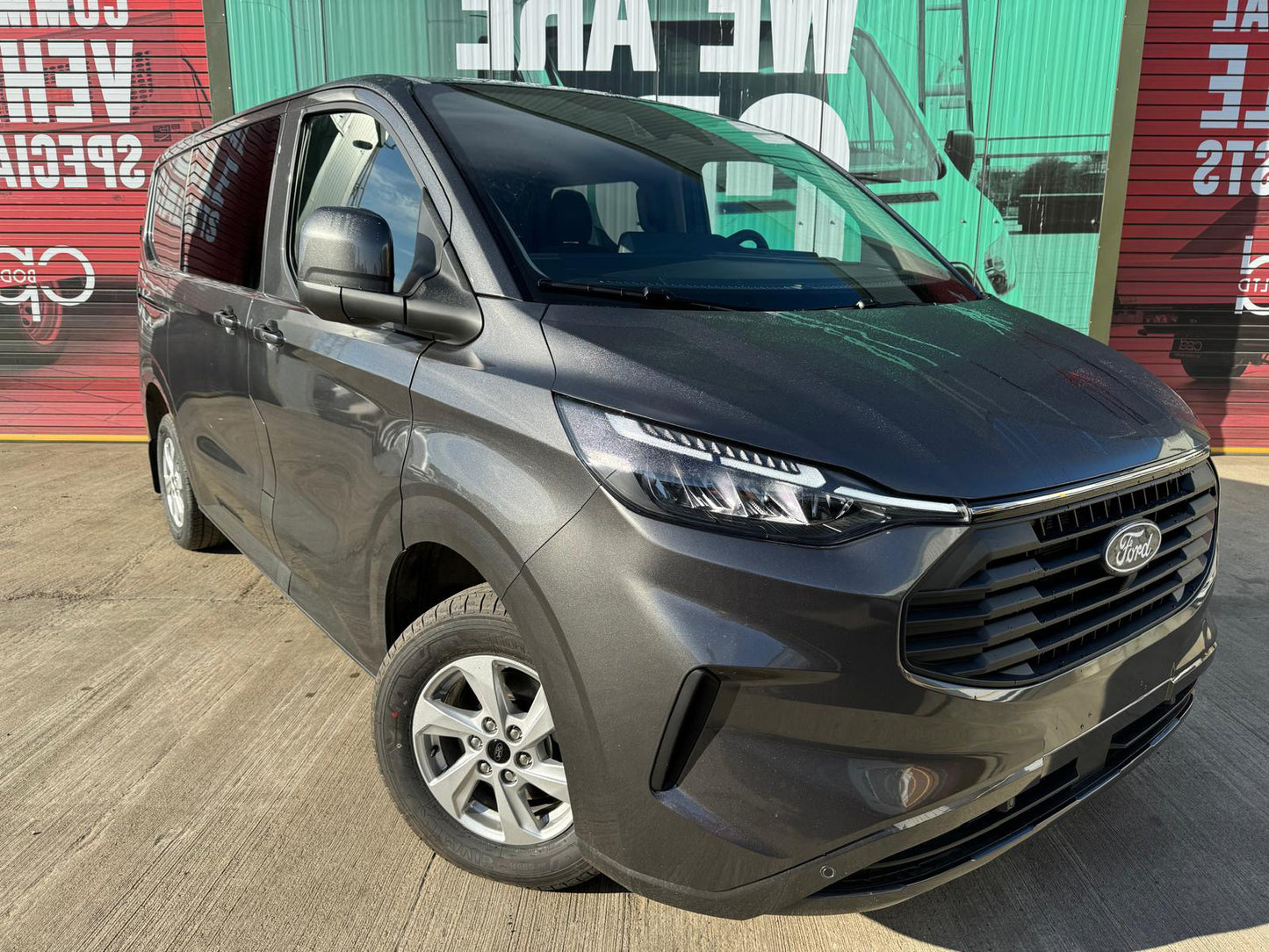 Ford Transit Crew Van 2L Diesel L1 Automatic Double Cab 136ps Magnetic