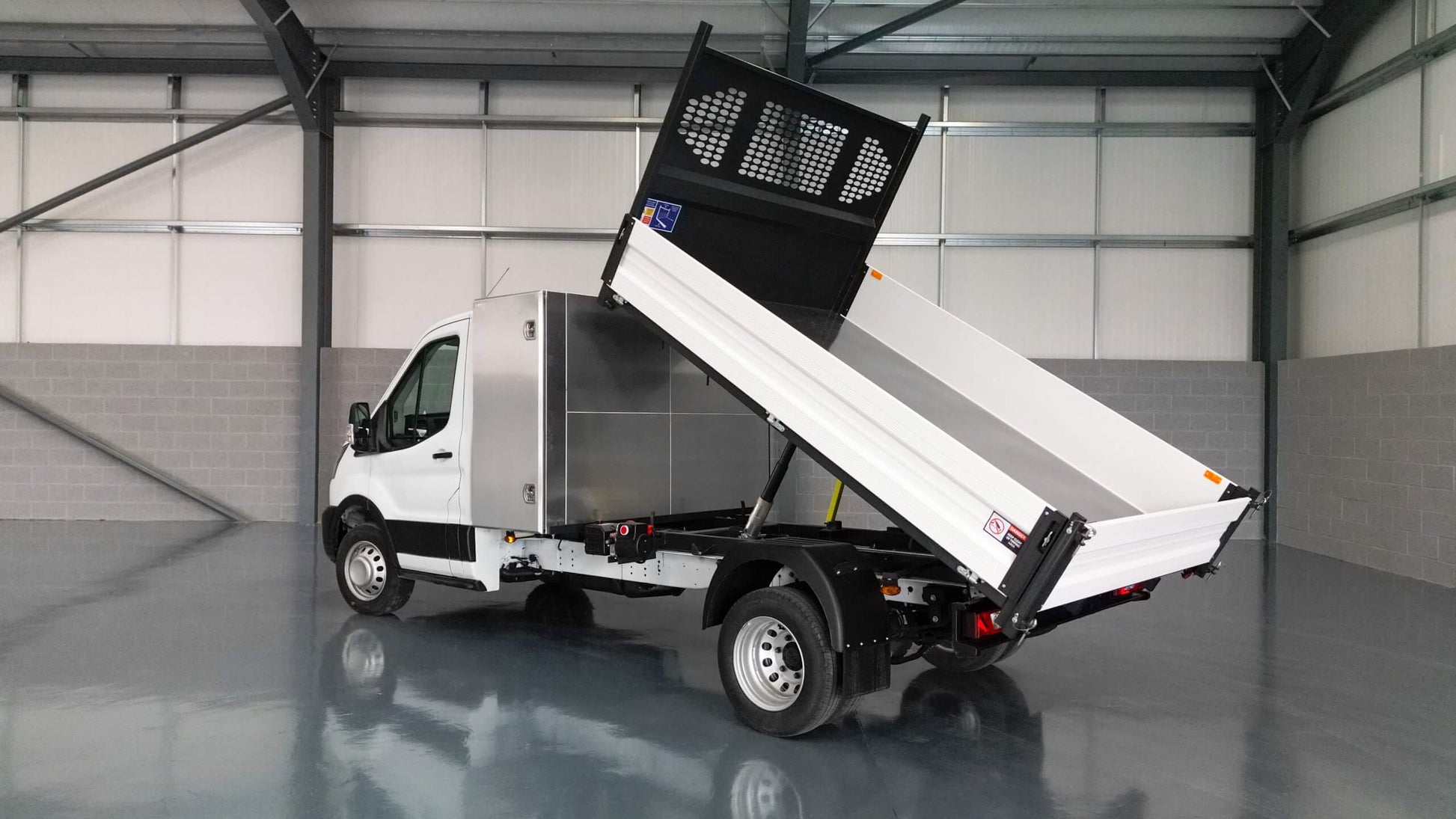 Ford Transit L3 Tipper Tool Pod