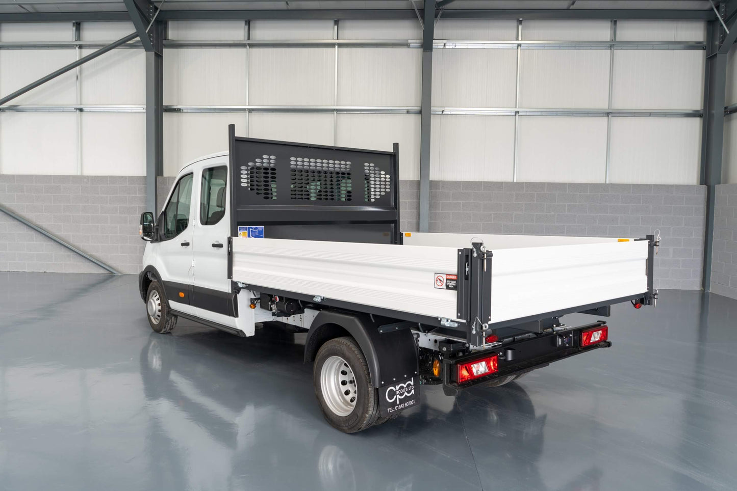 Ford Transit L4 Double Cab Tipper